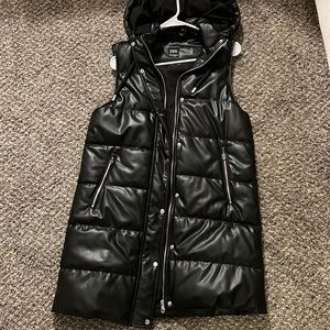 Zara Leather Puffy Long Vest Size XS - FITS LIKE SMALL. Worn once.